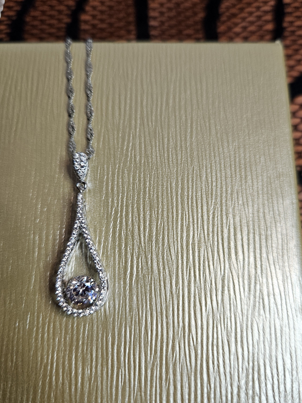 White Diamond Simulant Dancing Pendant Necklace